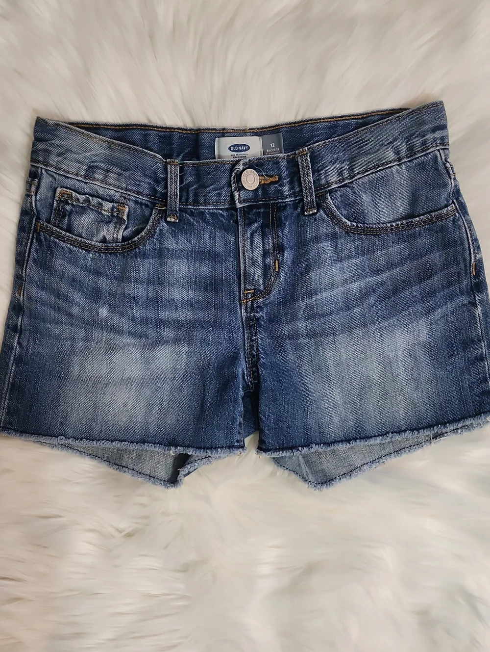 2 Pc Outfit: Distressed Denim Shorts - Kids Size 12 - Brand: Old Navy - Red Tank